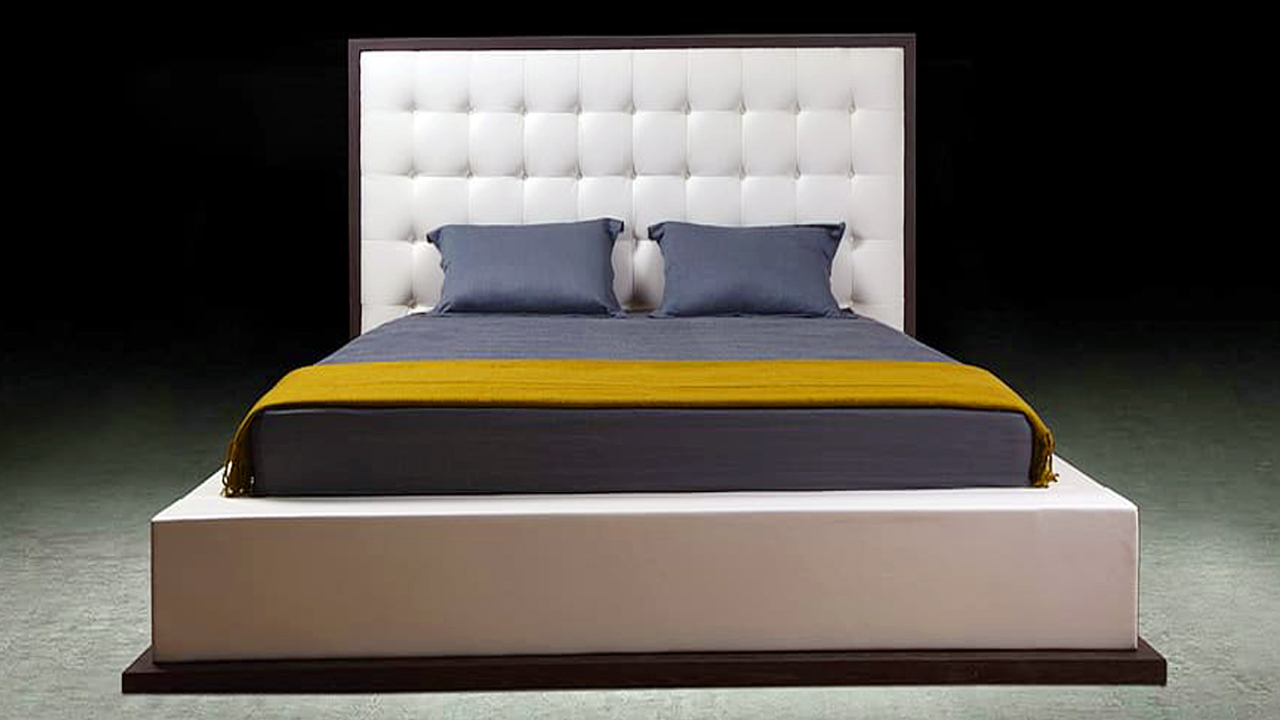 Does a full size mattress fit on a queen frame
