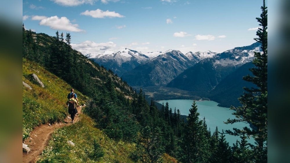 Budget Travel Tips for Hiking & Nature Trips